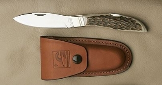 Picture of D.H.Russell Lockblade - Stag Horn Handle - Stainless Steel - Regular Overlap Sheath by Grohmann®